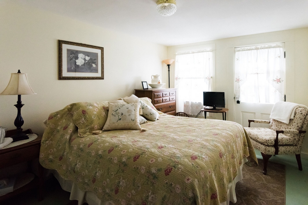 top-of-the-world-rooms-01